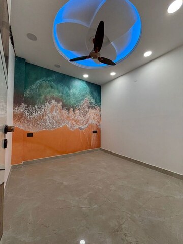 Furnished Amenities in 3 BHK Builder Floor at Govindpuri – for Sale