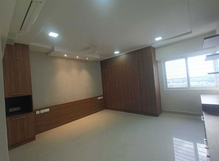 Room, smr-vinay-iconia-hyderabad 3 Bedroom 2367 Sq.Ft. Apartment In Kondapur Hyderabad 9731858