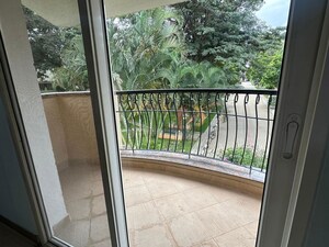 Balcony in 3.5 BHK Villa at Brookefield – for Rent