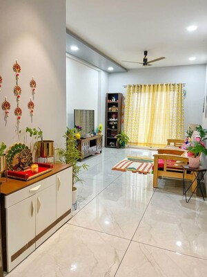  Pg For Rent in Vineet Khand