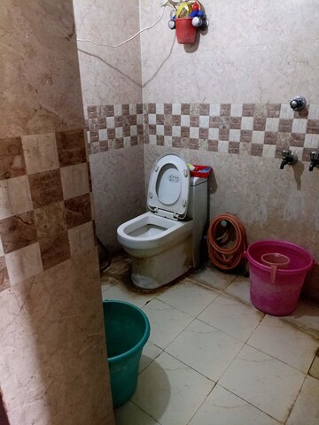 Bathroom in 2 BHK Independent House at Sector 55 – for Rent