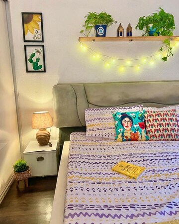 Room in  Pg at Vineet Khand – for Rent