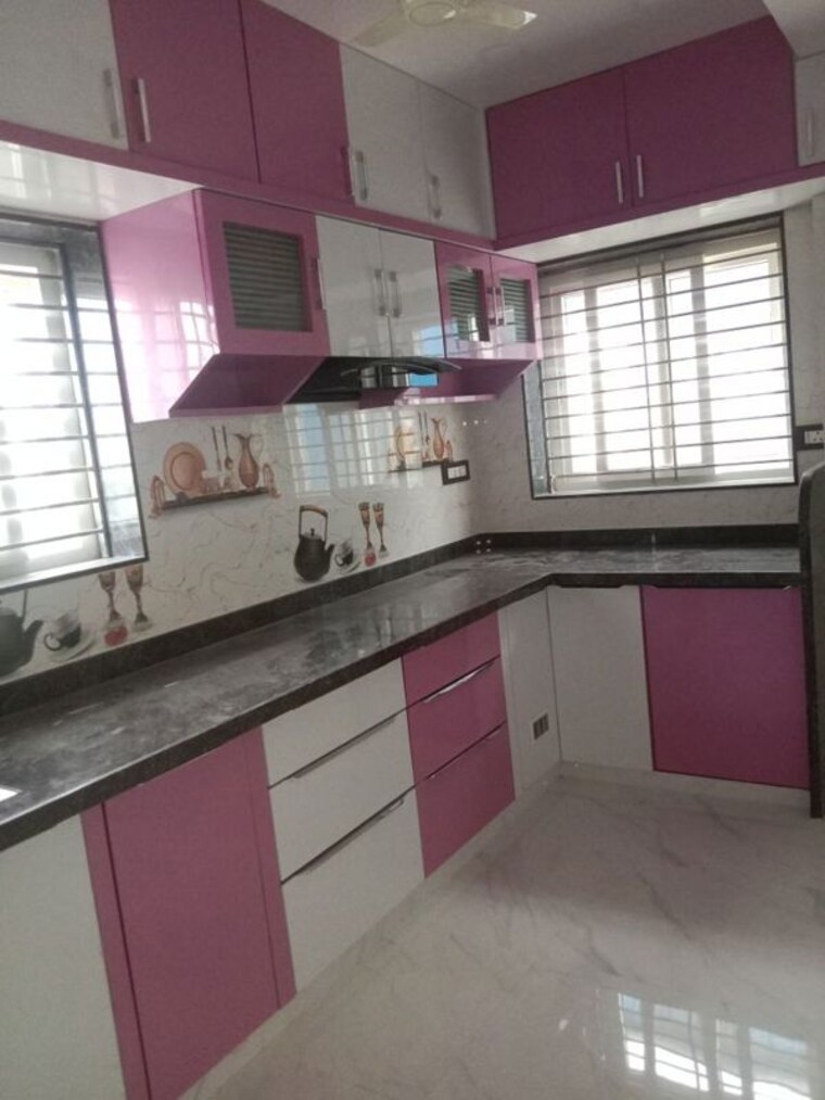 Kitchen, vineet khand Pg For Girls In Vineet Khand 9731901