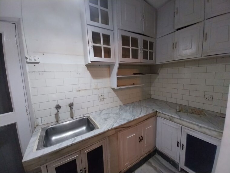 Kitchen, malviya nagar 1 Bedroom 1200 Sq.Ft. Builder Floor In Malviya Nagar Delhi 9731902