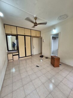 2 BHK + Study Room Apartment For Rent in The Construction Westend Village