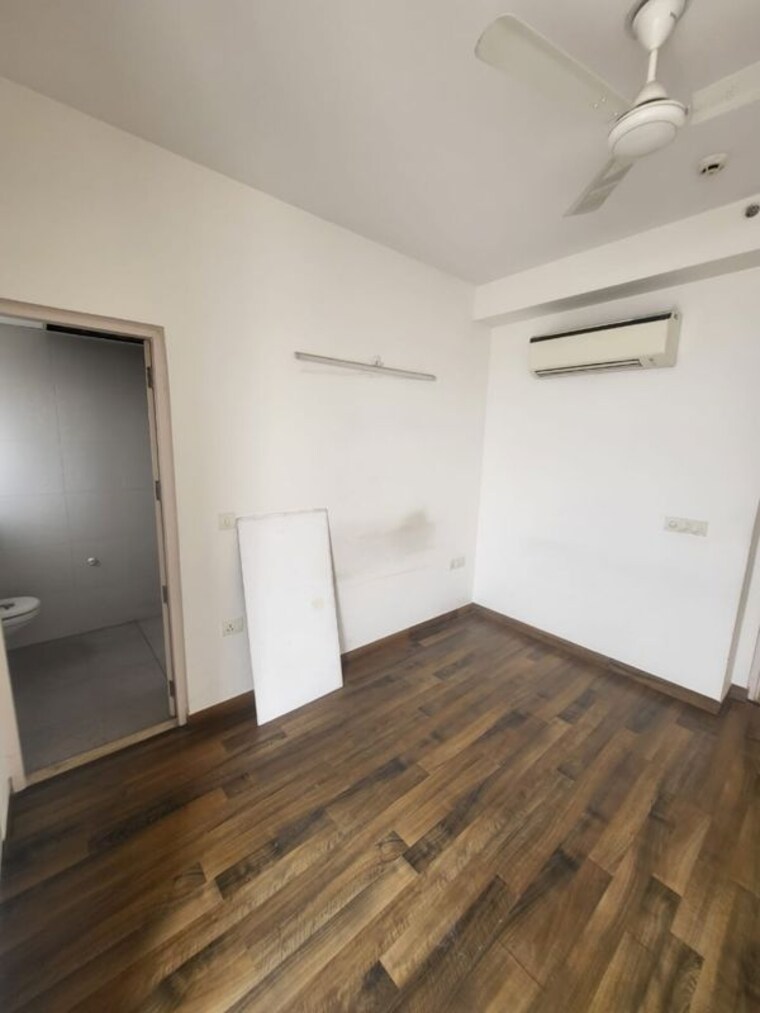 Room, conscient-heritage-max 3 Bedroom 1943 Sq.Ft. Apartment In Sector 102 Gurgaon 9731928