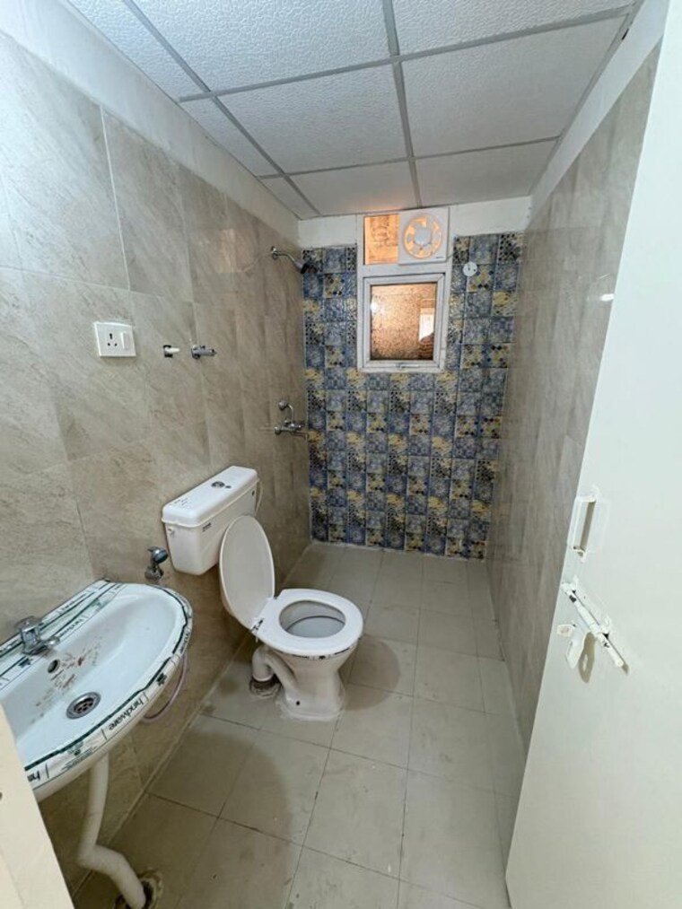 Bathroom, signature-the-millennia-3 2 Bedroom 687 Sq.Ft. Apartment In Sector 37d Gurgaon 9731945