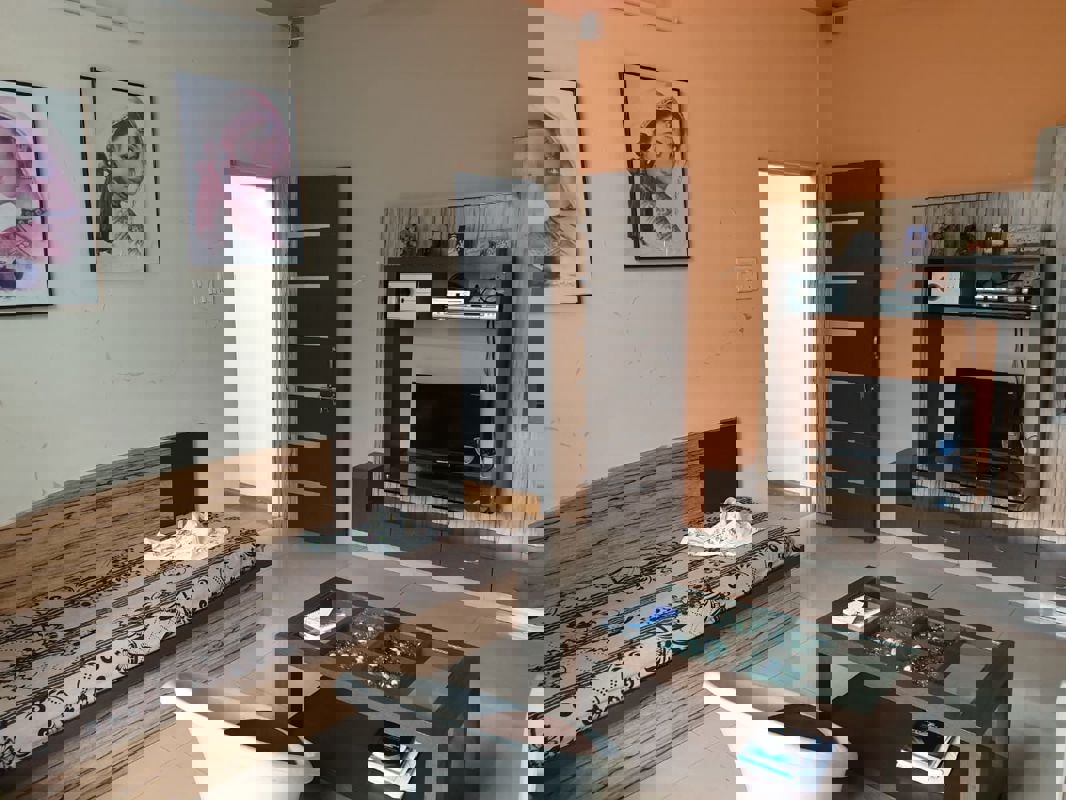 4 BHK + Study Room Apartment For Rent in 7812, Left Bhusari Colony