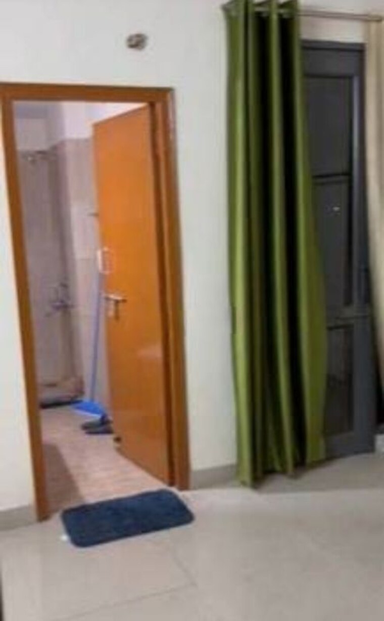 undefined, butler colony 3 Bedroom 1800 Sq.Ft. Apartment In Butler Colony Lucknow 9731961