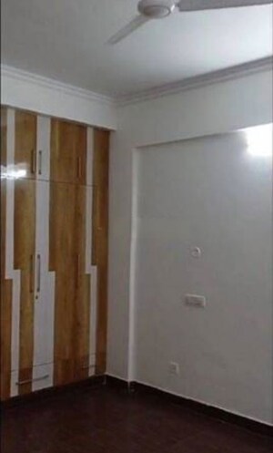 Furnished Amenities in 3 BHK Apartment at Butler Colony – for Sale