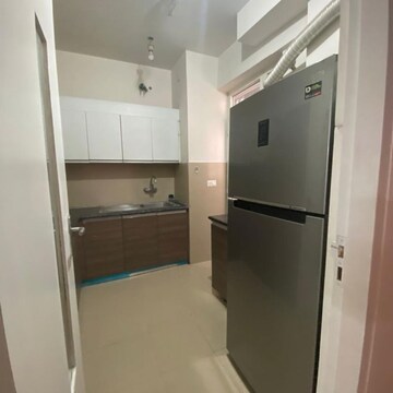 Bathroom in 3.5 BHK Apartment at Conscient Heritage Max II, Sector 102 – for Rent