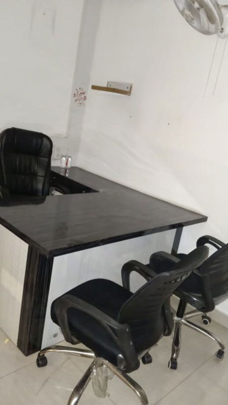 Team Area, gaur-city-mall Commercial Office Space 380 Sq.Ft. In Sector 4 Greater Noida Greater Noida 9731969