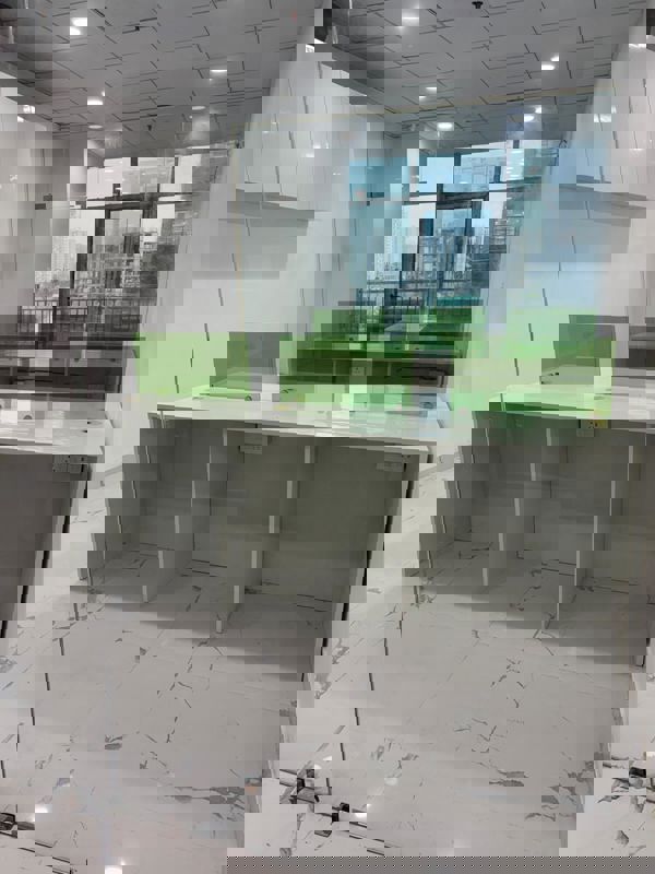 Office Space For Rent in Gaur City Mall