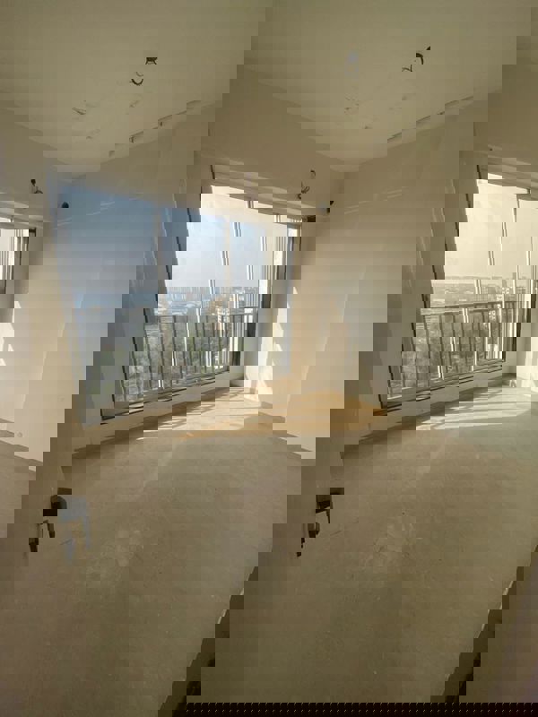 2 BHK + Servant Room Apartment For Sale in Thaltej