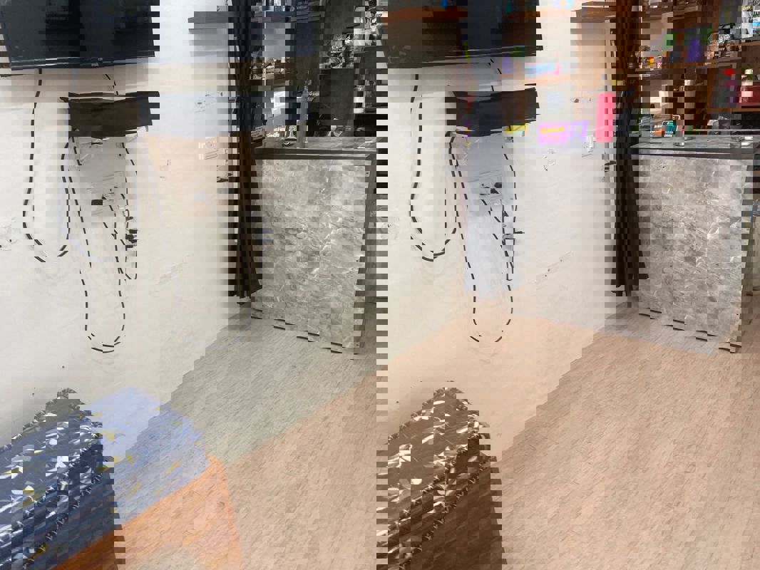 Retail Shop For Rent in Imperial Tower