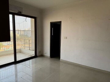 Room in 2 BHK Builder Floor at AS Tower, Sector 45 – for Rent