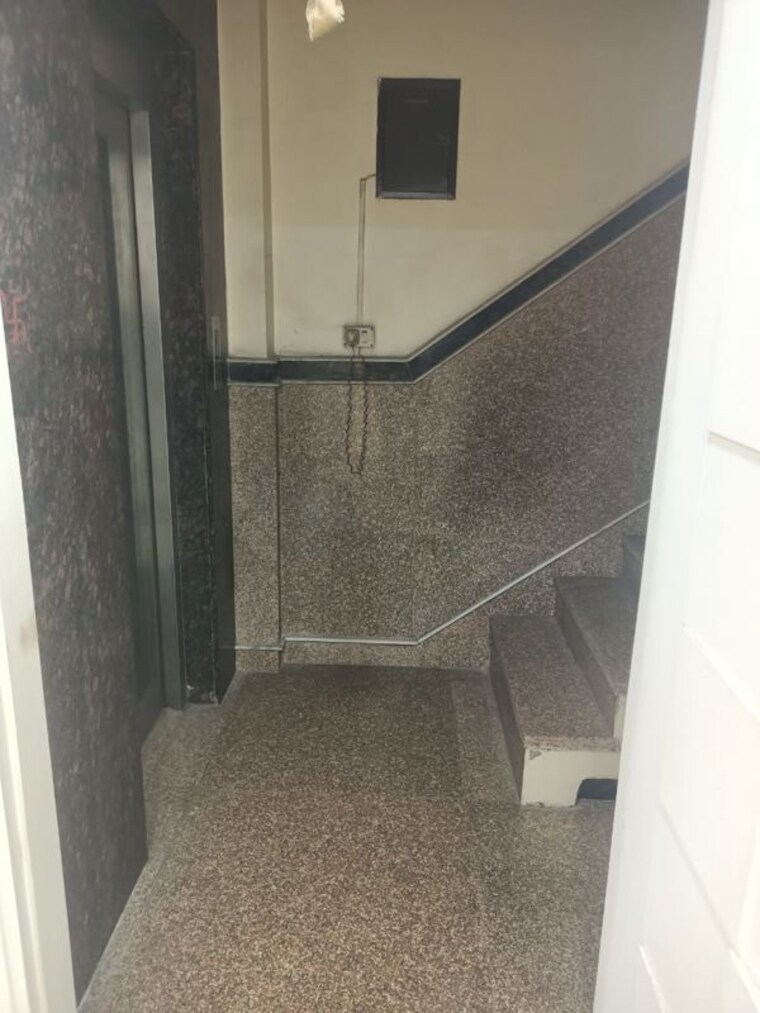 Bathroom, shankar vihar 3 Bedroom 1545 Sq.Ft. Builder Floor In Shankar Vihar Delhi 9732023