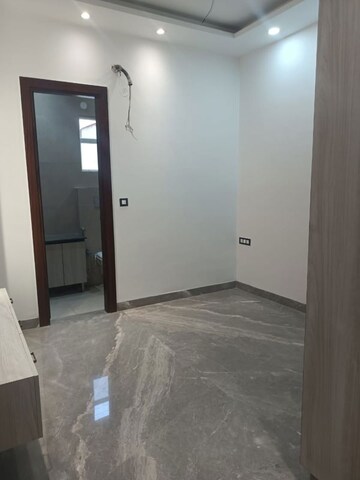 3 BHK Builder Floor For Sale in Shankar Vihar