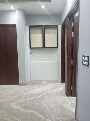 Room in 3 BHK Builder Floor at Shankar Vihar – for Sale