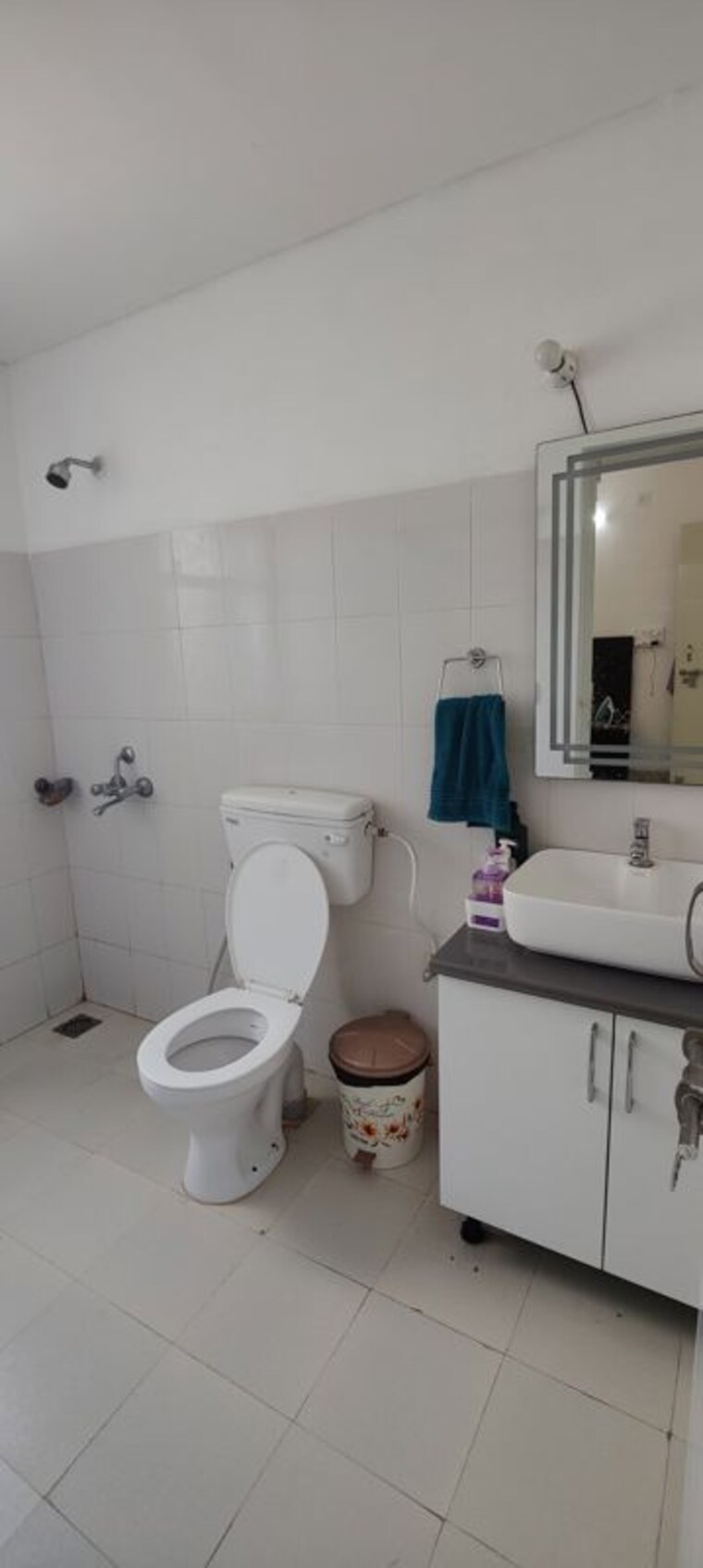 Bathroom, adani-aangan 2 Bedroom 667 Sq.Ft. Apartment In Sector 89a Gurgaon 9732067
