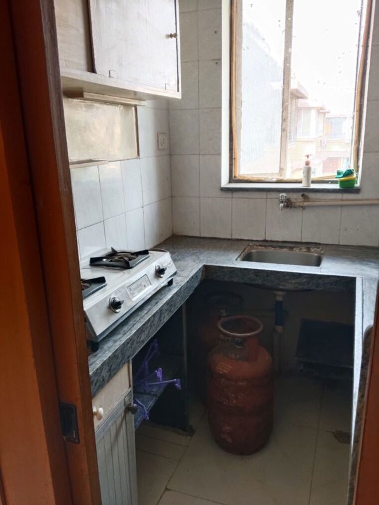 Kitchen, usha-sadan-apartment 1 Bedroom 400 Sq.Ft. Apartment In Colaba Mumbai 9732071