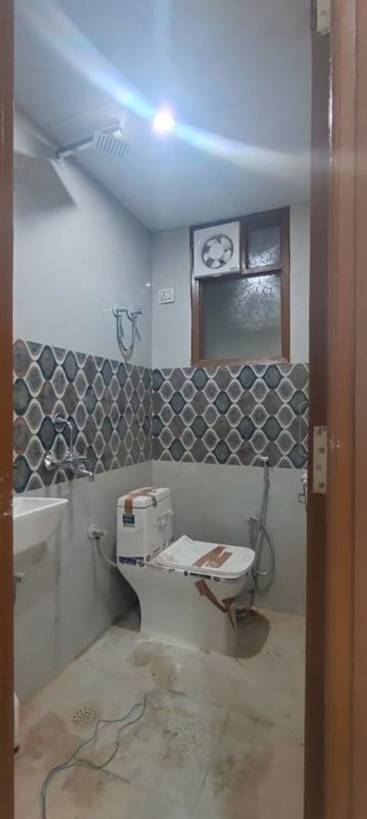 Bathroom, chattarpur 1 Bedroom 440 Sq.Ft. Builder Floor In Chattarpur Delhi 9732086