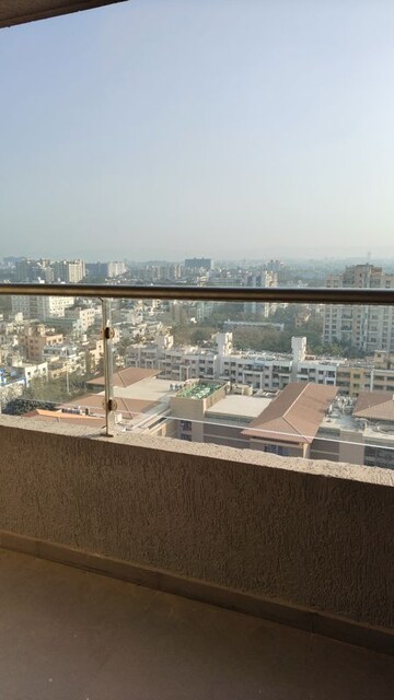 Swimming Pool in 1 BHK Apartment at Amanora Adreno Towers, Hadapsar – for Sale