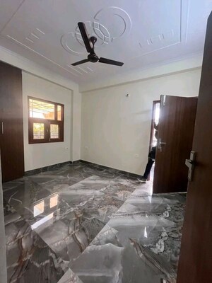 Master Bedroom in 1 BHK Builder Floor at Chattarpur – for Rent