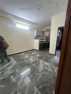 1 BHK + Servant Room Builder Floor For Rent in Chattarpur