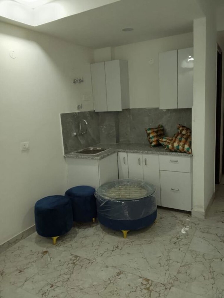 Bathroom, adarsh nagar 2 Bedroom 950 Sq.Ft. Builder Floor In Adarsh Nagar Delhi 9732147