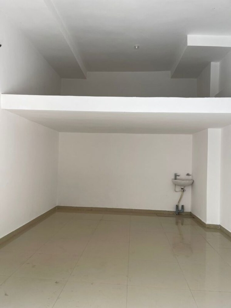 Exterior View, mont-vert-grande Commercial Shop 239 Sq.Ft. In Pashan Sus Road Pune 9732104