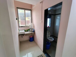 Furnished Amenities in  Office Space at Mulund West – for Rent