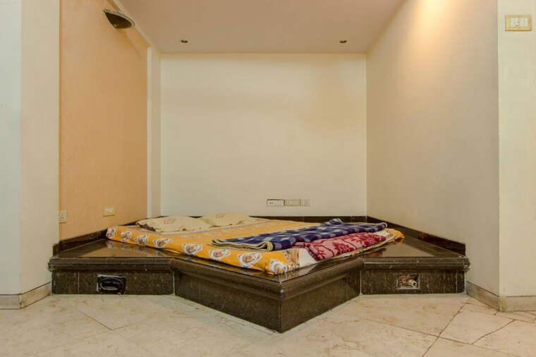 Bedroom, vashi sector 28 5 Bedroom 5000 Sq.Ft. Independent House In Vashi Sector 28 Navi Mumbai 9732162