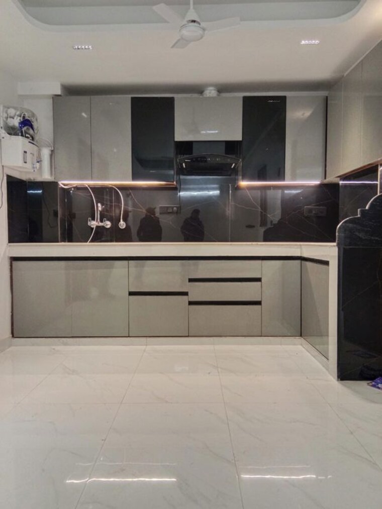 Kitchen, saket 2 Bedroom 900 Sq.Ft. Builder Floor In Saket Delhi 9732186