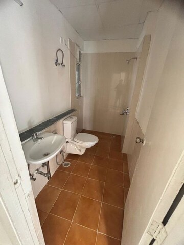 Bathroom in 2 BHK Apartment at Jaypee Greens Kosmos, Sector 134 – for Rent