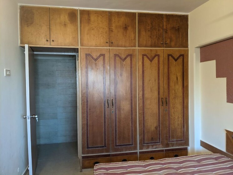 undefined, shubh-apartments 2 Bedroom 950 Sq.Ft. Apartment In Worli Mumbai 9732196