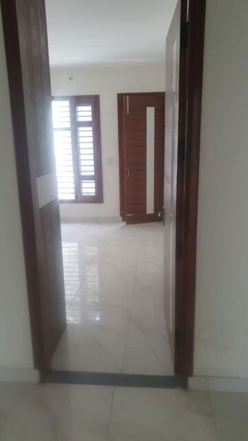 Room in 2 BHK Apartment at GMADA Eco City, North Mullanpur – for Rent