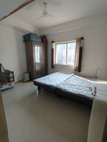 Bedroom in 2 BHK Apartment at Gota – for Rent