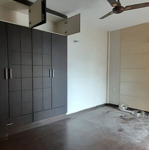 Room in 2 BHK Apartment at Exotica Elegance, Ahinsa Khand 2 – for Rent