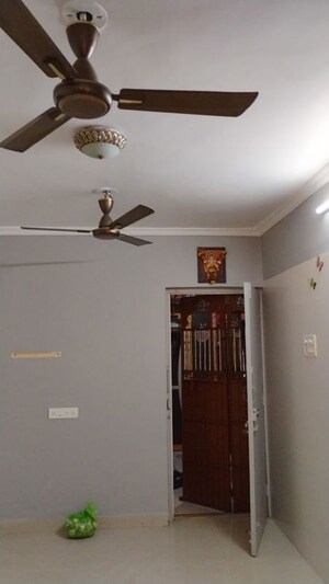 Room in 2 BHK Apartment at Sector 4 Kalamboli – for Rent
