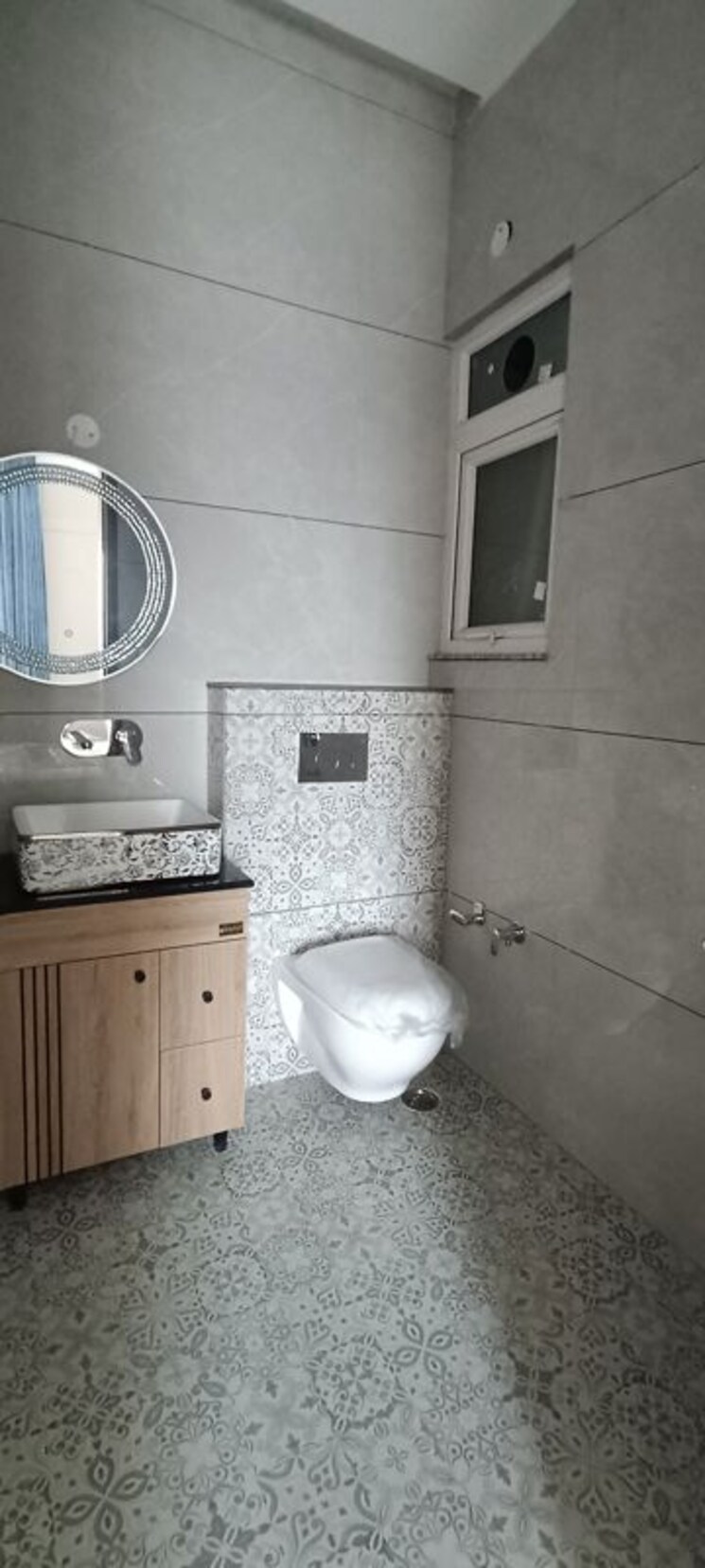 Bathroom, baltana 3 Bedroom 150 Sq.Yd. Builder Floor In Baltana Zirakpur 9728387