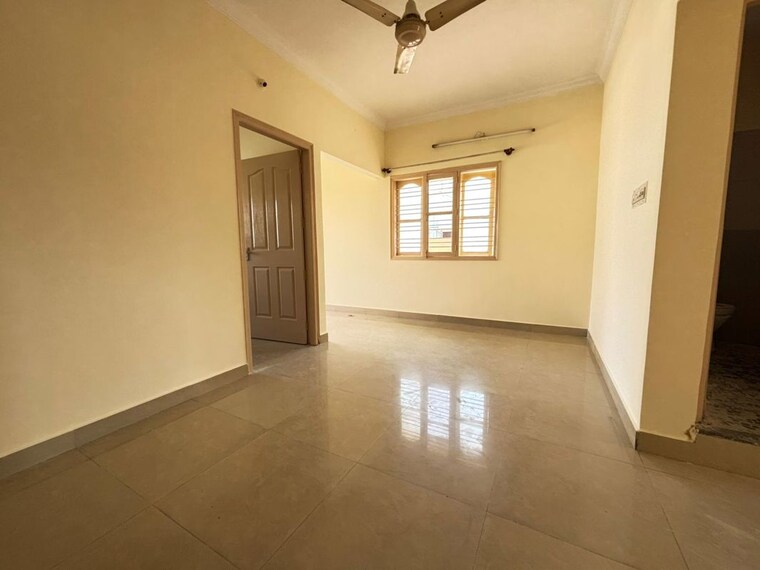 Room, new thippasandra 1 Bedroom 650 Sq.Ft. Builder Floor In New Thippasandra Bangalore 9732290