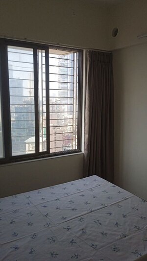 Room in 6+ BHK Apartment at RNA 360, Worli – for Sale