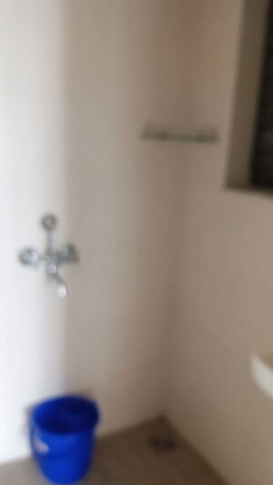 Room in 6+ BHK Apartment at RNA 360, Worli – for Sale