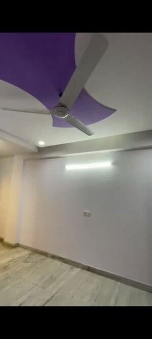 Furnished Amenities in 3 BHK Builder Floor at Mahavir Enclave 1 – for Rent