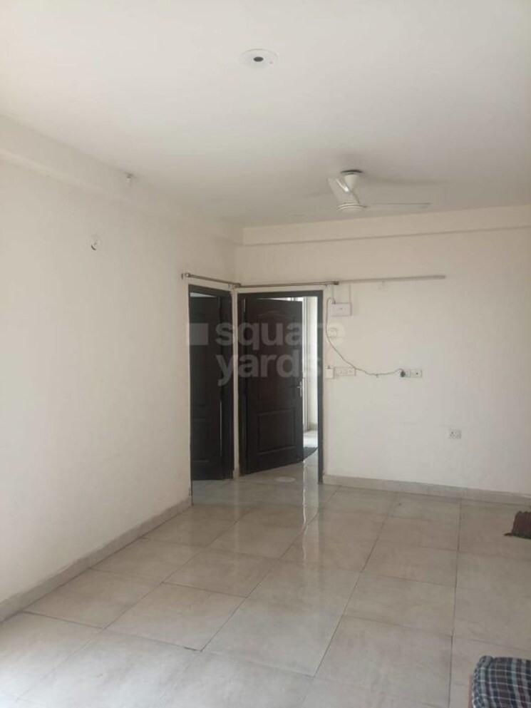 Room, kalyan west 2 Bedroom 1270 Sq.Ft. Apartment In Kalyan West Thane 9732350