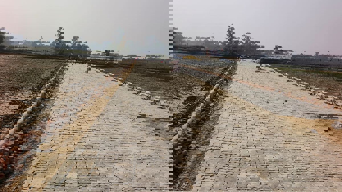 Plot For Sale in Rohania