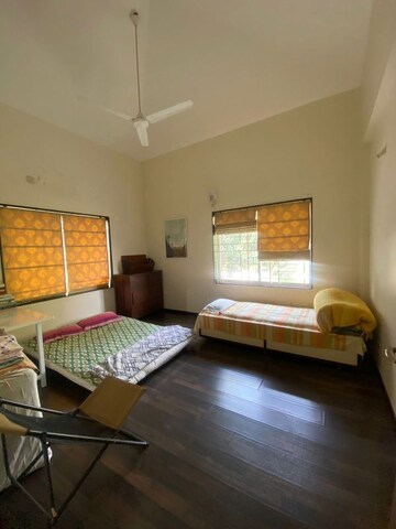 Bedroom in 2 BHK Apartment at Indra Darshan Apartment, Andheri West – for Rent