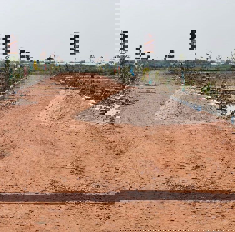 Plot For Sale in Matrabhoomi