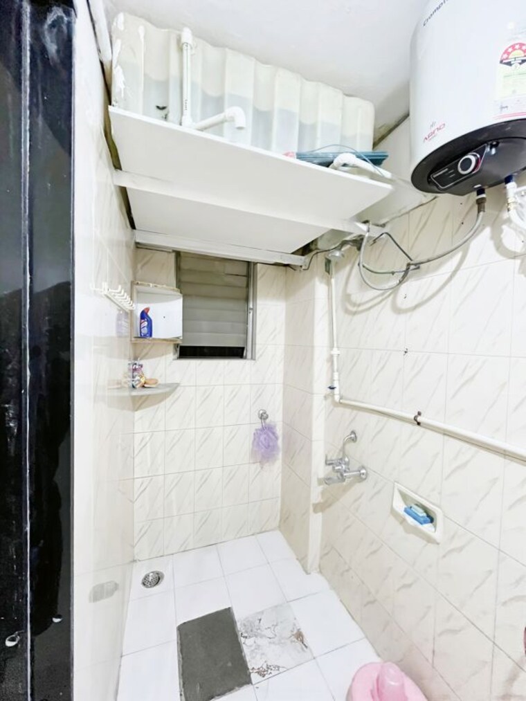 Bathroom, ramwadi 1 Bedroom 450 Sq.Ft. Apartment In Ramwadi Pune 9732431